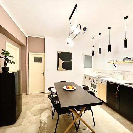 אתונה Comfy And Spacious Two Bedroom Apartment With Balcony מראה חיצוני תמונה